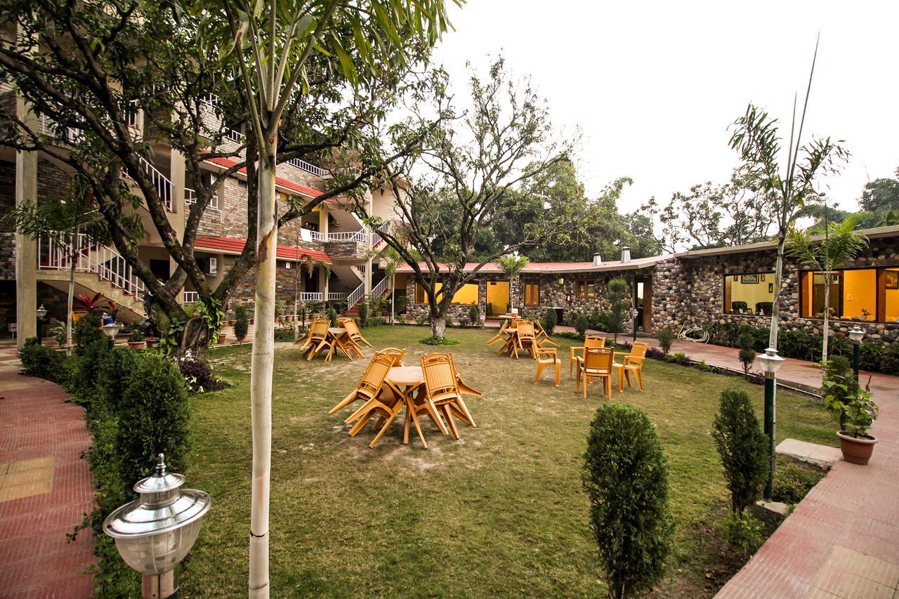 V Resorts Dukes Den Resort Ramnagar (Uttarakhand) Exterior foto